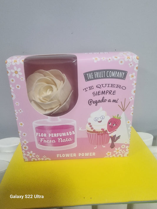 The Fruit Company Flower Diffuser strawberry and cream